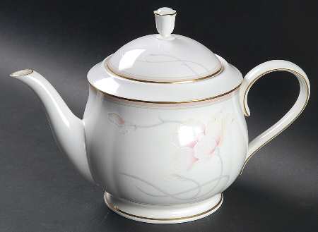 Georgiana Teapot & Lid