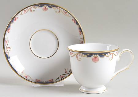 Georgian Shell Footed Cup & Saucer Set