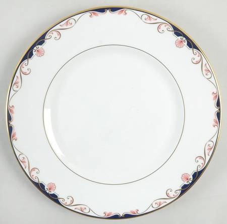 Georgian Shell Dinner Plate