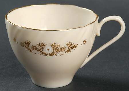Golden Mood Flat Demitasse Cup
