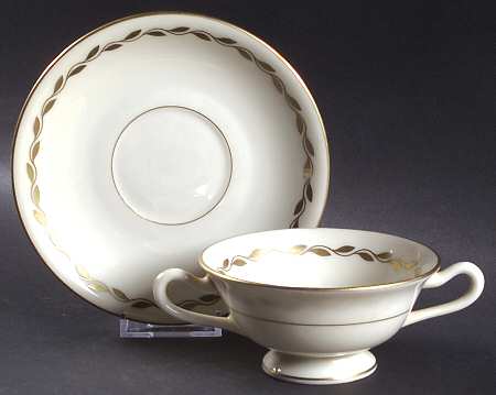 Golden Wreath Footed Cream Soup Bowl & Saucer Set