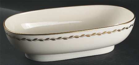 Golden Wreath 11" Oval Centerpiece