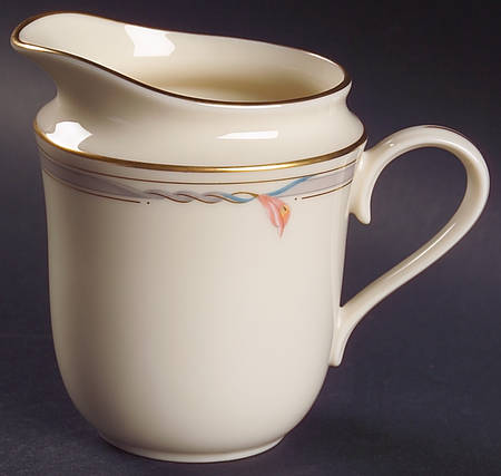 Gramercy Creamer
