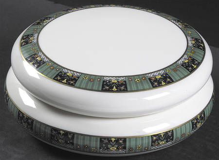 The Greenwich 6" Round Bon Bon & Lid
