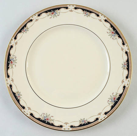 Hartwell House Millennium Dinner Plate by Lenox