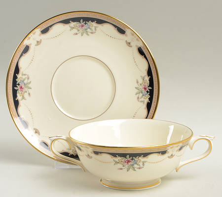 Hartwell House Footed Cream Soup Bowl & Saucer Set
