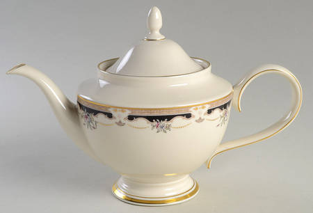 Hartwell House Teapot & Lid