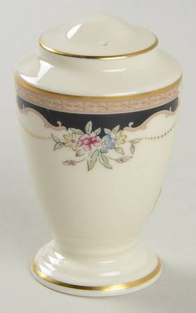 Hartwell House Pepper Shaker