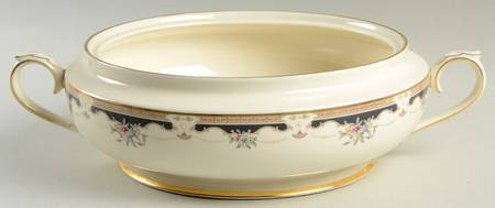 Hartwell House Round Vegetable No Lid
