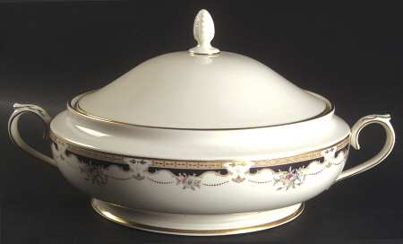 Hartwell House Round Covered Vegetable by Lenox