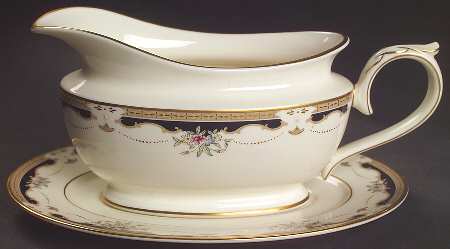 Hartwell House Gravy Boat & Underplate