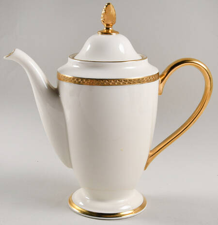 Haverford Hall 1999 Shape Coffee Pot & Lid by Lenox