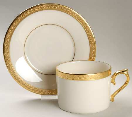 Haverford Hall Flat Cup & Saucer Set