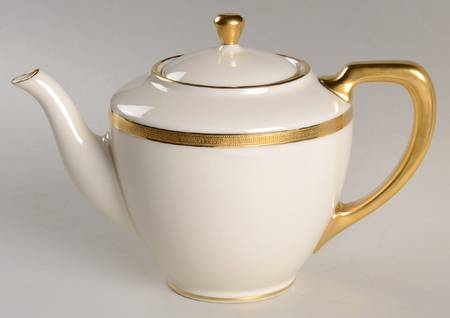 Hanover (Cream) Mini Teapot & Lid