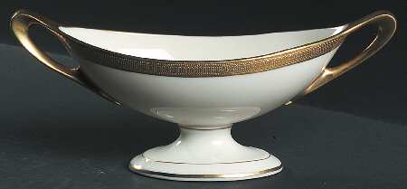Hanover (Cream) Round Compote (Height X Width)