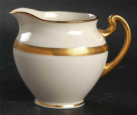 Hanover (Cream) Creamer