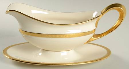 Hanover (Cream) Gravy Boat with Attached Underplate