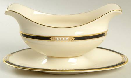 Hancock Gravy Boat with Attached Underplate