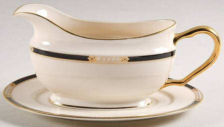 Hancock Gravy Boat & Underplate