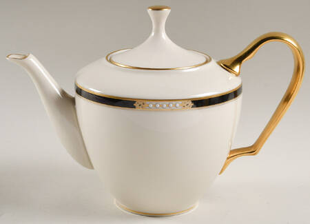 Hancock Teapot & Lid