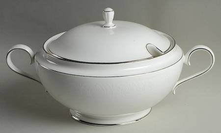 Hannah Platinum Tureen &  Lid