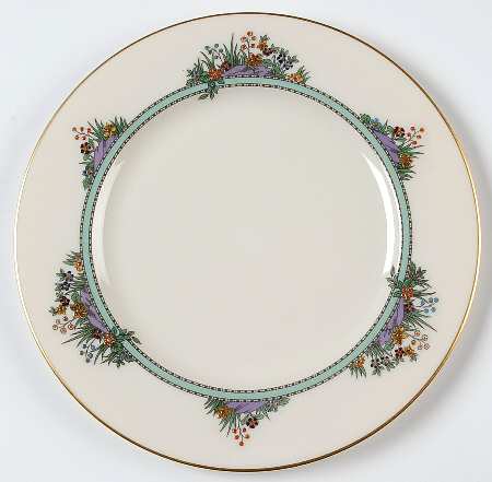 Hathaway (Green) Luncheon Plate