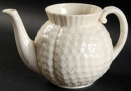 Hawthorne White Teapot No Lid