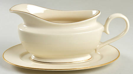 Hayworth Gravy Boat & Underplate