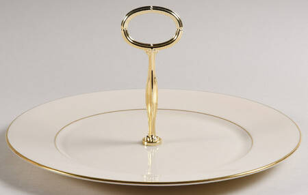 Hayworth Round Serving Plate with Center Handle (Dp) Hc