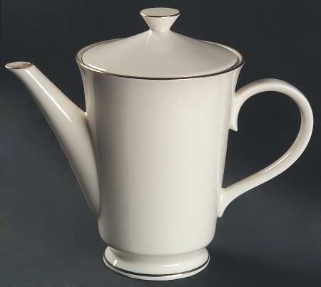 Hayworth Tea/Coffee Pot & Lid