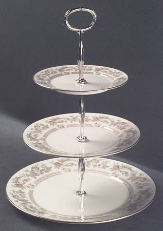 Helmsley 13 7/8"-14 1/4" 3-Tiered Serving Tray(DP,SP,BB) HC