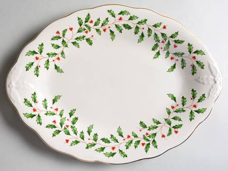 Holiday (Dimension) 13" Oval Serving Platter