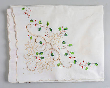 Holiday (Dimension) 60" X 84" Oblong Tablecloth