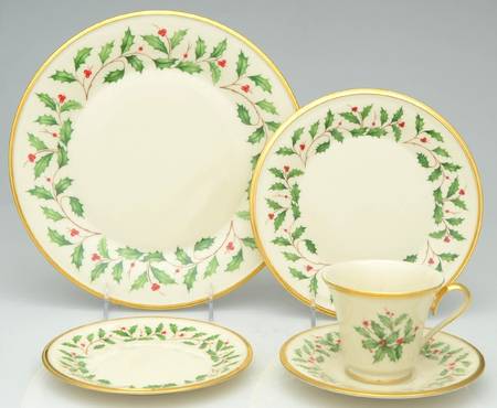 Holiday (Dimension) 40 Piece Set