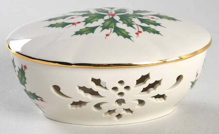 Holiday (Dimension) Pierced Oval Box W/Lid
