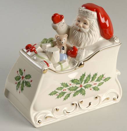 Holiday (Dimension) Figural Candy Box & Lid
