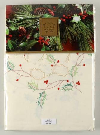 Holiday (Dimension) 60" X 135" Oblong Tablecloth