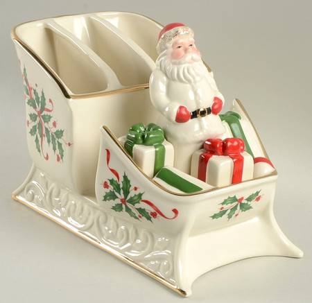 Holiday (Dimension) Santa Sleigh Caddy with Salt & Pepper Set