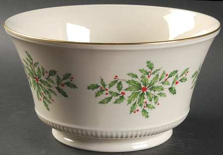 Holiday (Dimension) 8" Footed Bowl