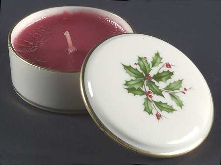 Holiday (Dimension) Round Box & Lid with Candle