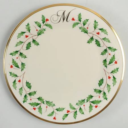 Holiday (Dimension) Accent Dinner Plate Mono "M"