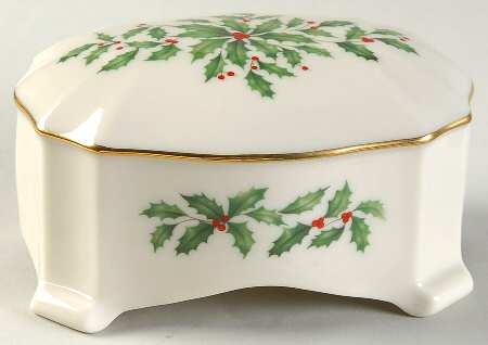 Holiday (Dimension) Music Box
