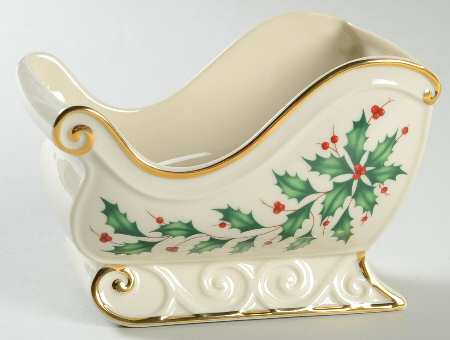 Holiday (Dimension) Medium Sleigh