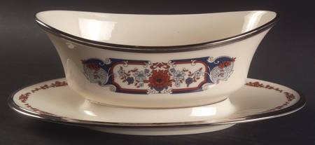 Interlude Gravy Boat with Attached Underplate by Lenox