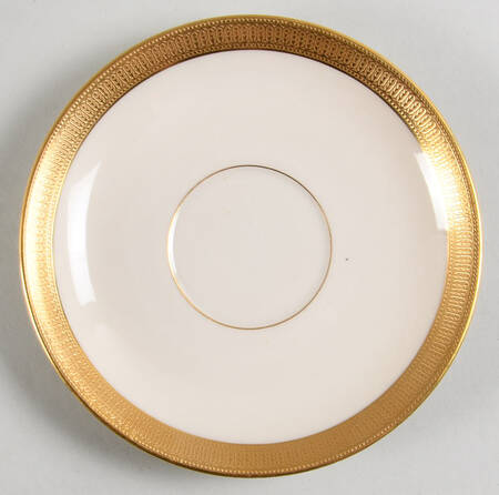 J19 Cream Saucer