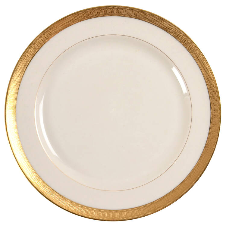 J19 Cream Luncheon Plate