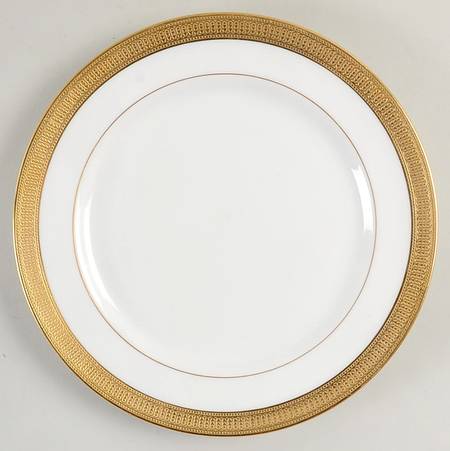 J19 White Salad Plate