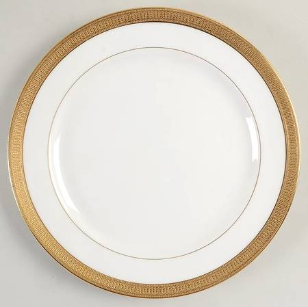 J19 White Luncheon Plate