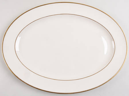 J34 18" Oval Serving Platter