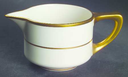 J34 Shape 1692 Creamer